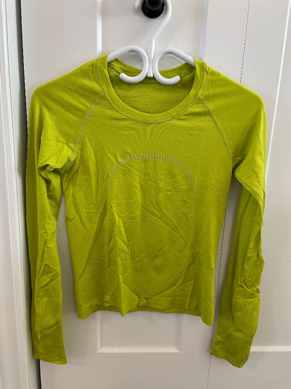 Swiftly Tech Long-Sleeve Shirt 2.0 Waist Length - Yellow - Size 4-6